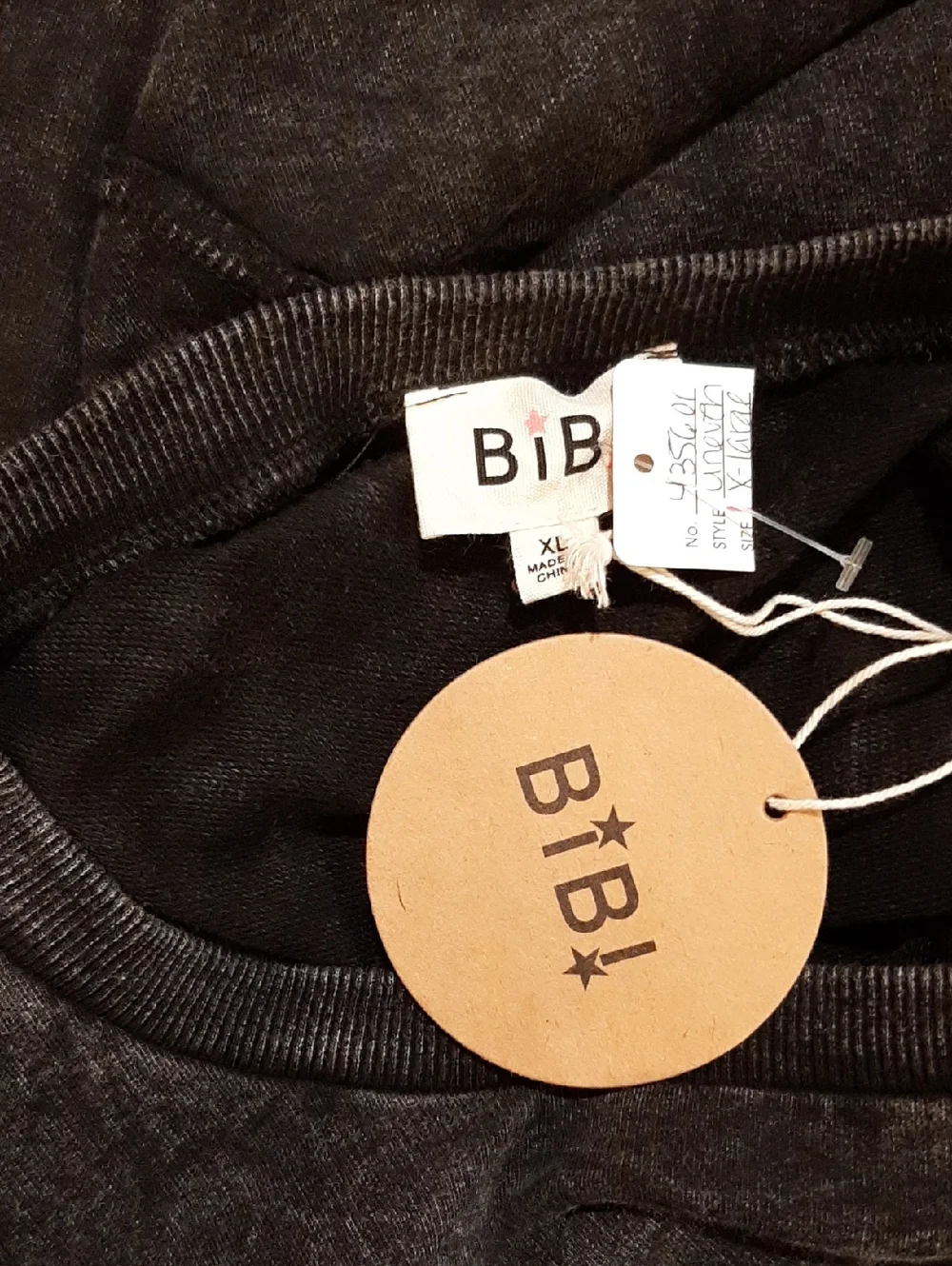 🥀🍋NWT BiBi Long-Sleeved Black Mineral-Wash Uneven Hem Sweatshirt (XL) 🥀 - Picture 7 of 8